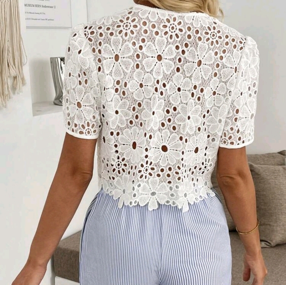 Elegant Lace Patchwork Hollow Short Sleeved Top main image 0
